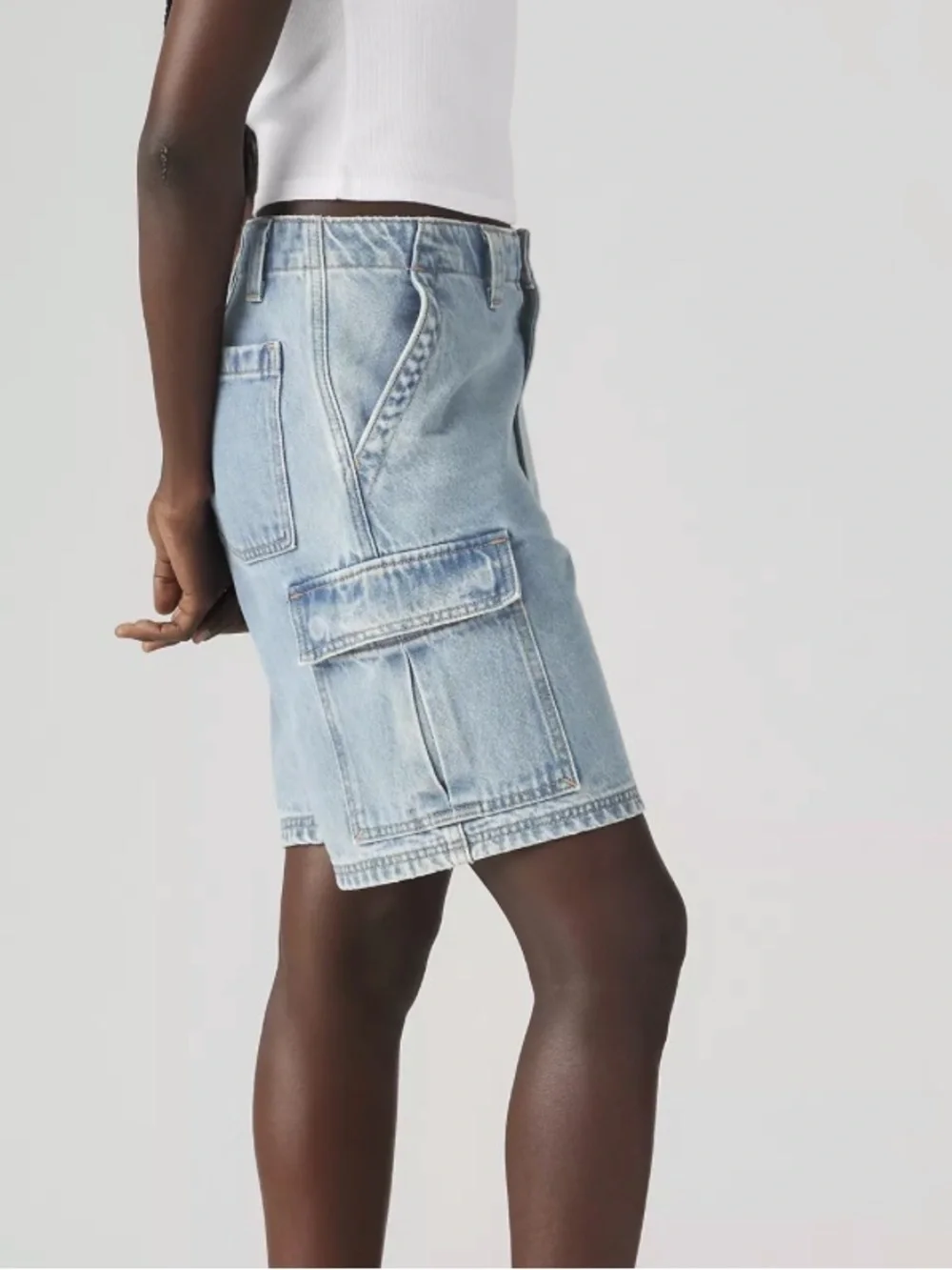 Levi’s Baggy Cargo Jean Shorts